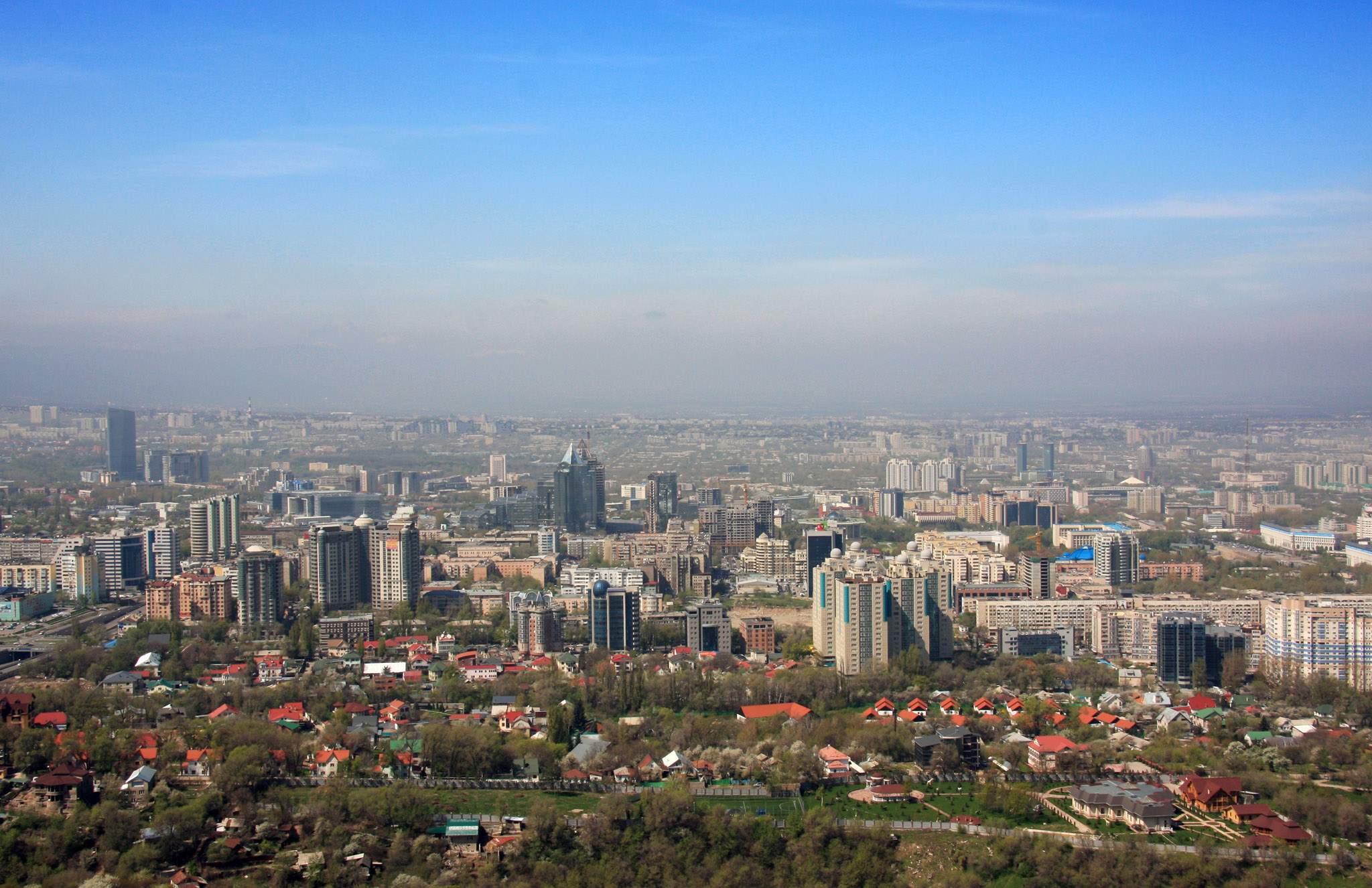 http://www.net4info.de/photos/cpg/albums/userpics/10001/Almaty.jpg