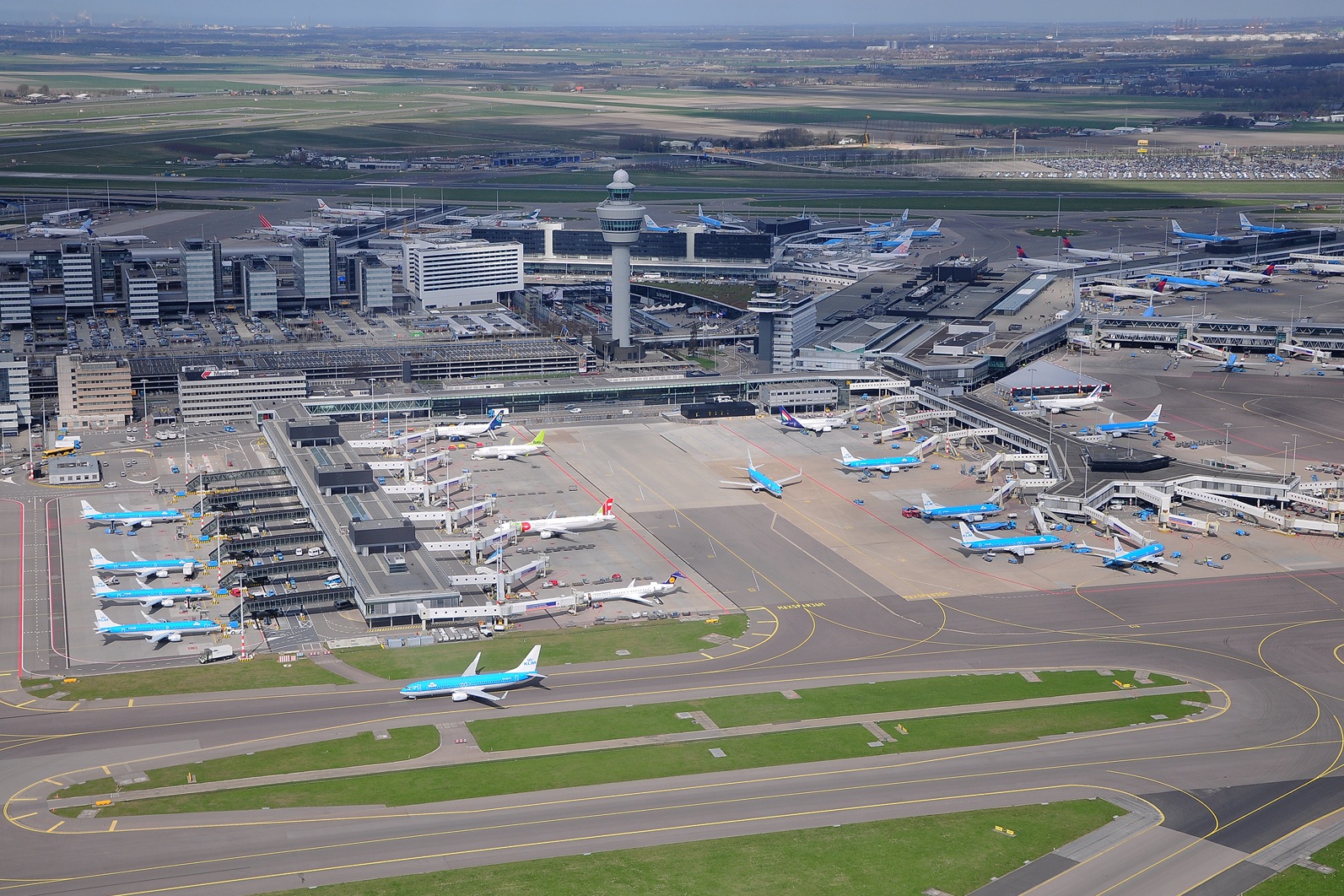 /assets/contentimages/Amsterdam_Schiphol_Airport.jpg