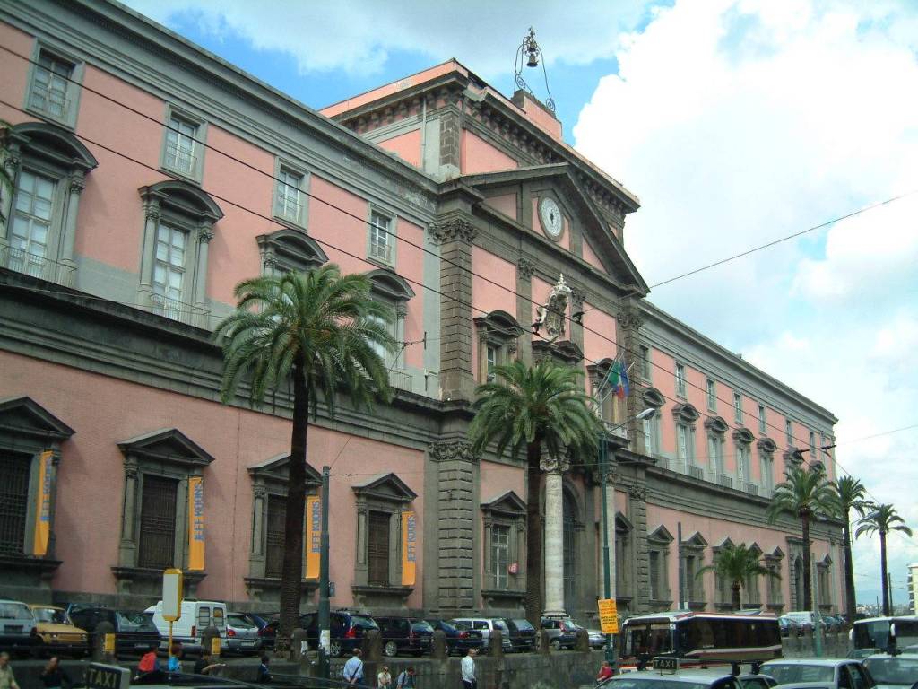 https://www.yizuo-media.com/photos/cpg/albums/userpics/10002/Archaeologisches_Nationalmuseum_Neapel.jpg