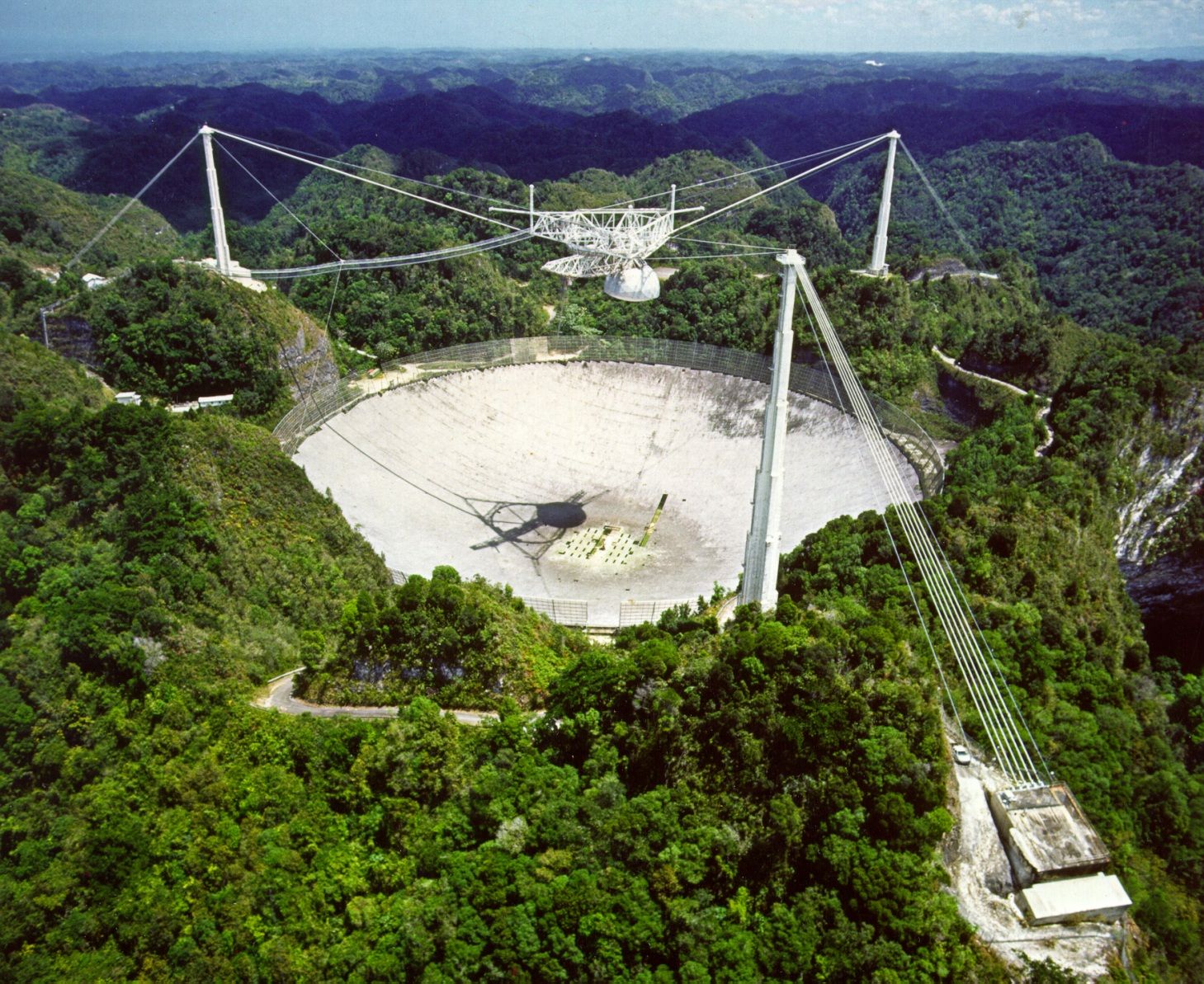 /assets/contentimages/Arecibo_Observatory.jpg