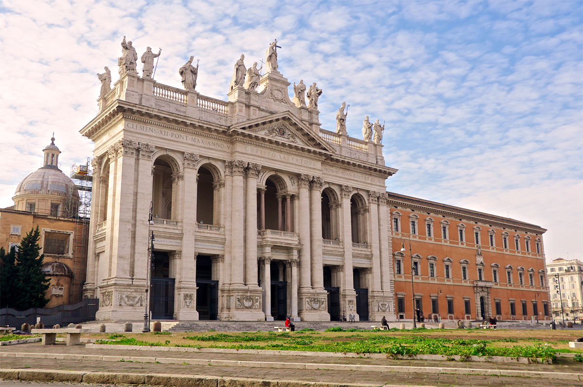 /assets/contentimages/Basilica_San_Giovanni_in_Laterano.jpg