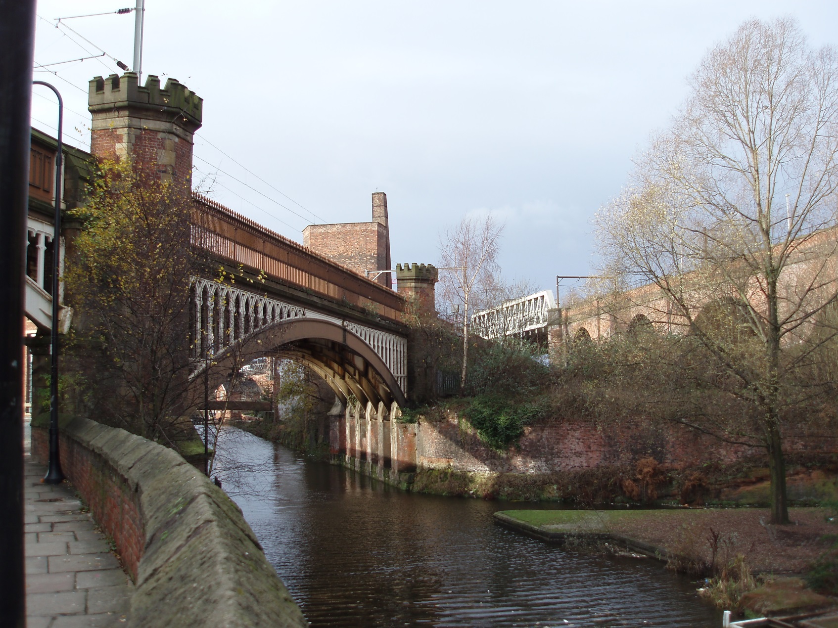 https://www.yizuo-media.com/albums/albums/userpics/10003/Castlefield_Urban_Heritage_Park.jpg