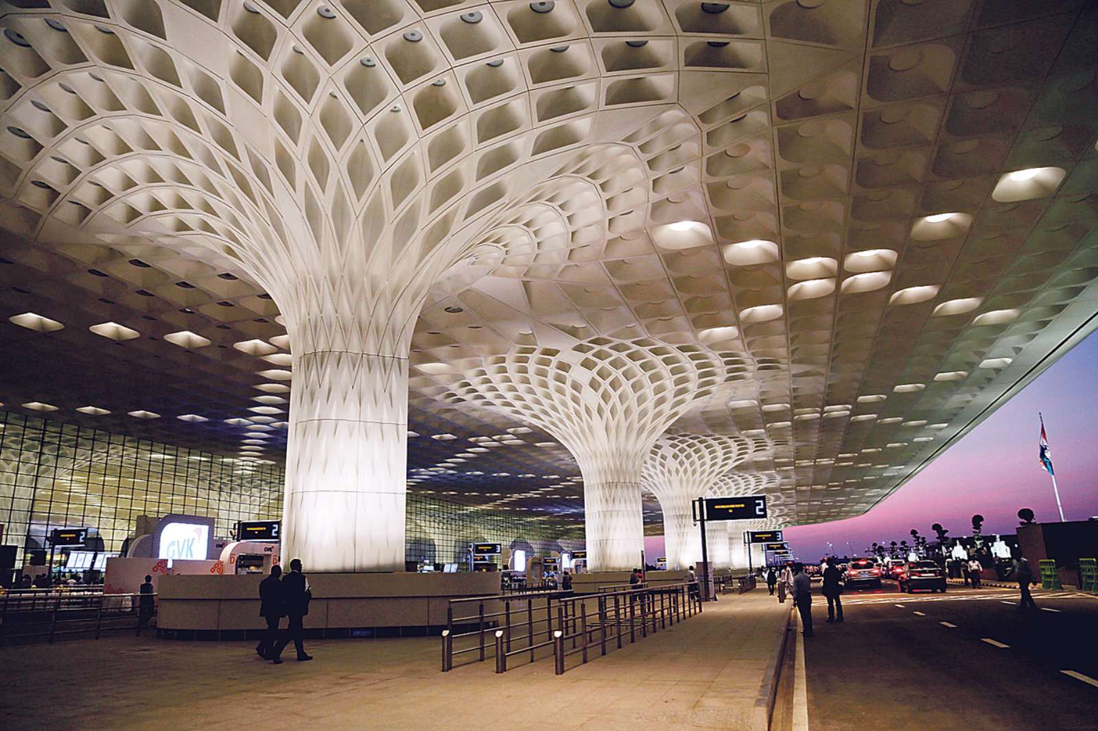 https://www.yizuo-media.com/photos/cpg/albums/userpics/10002/Chhatrapati_Shivaji_International_Airport_.jpg