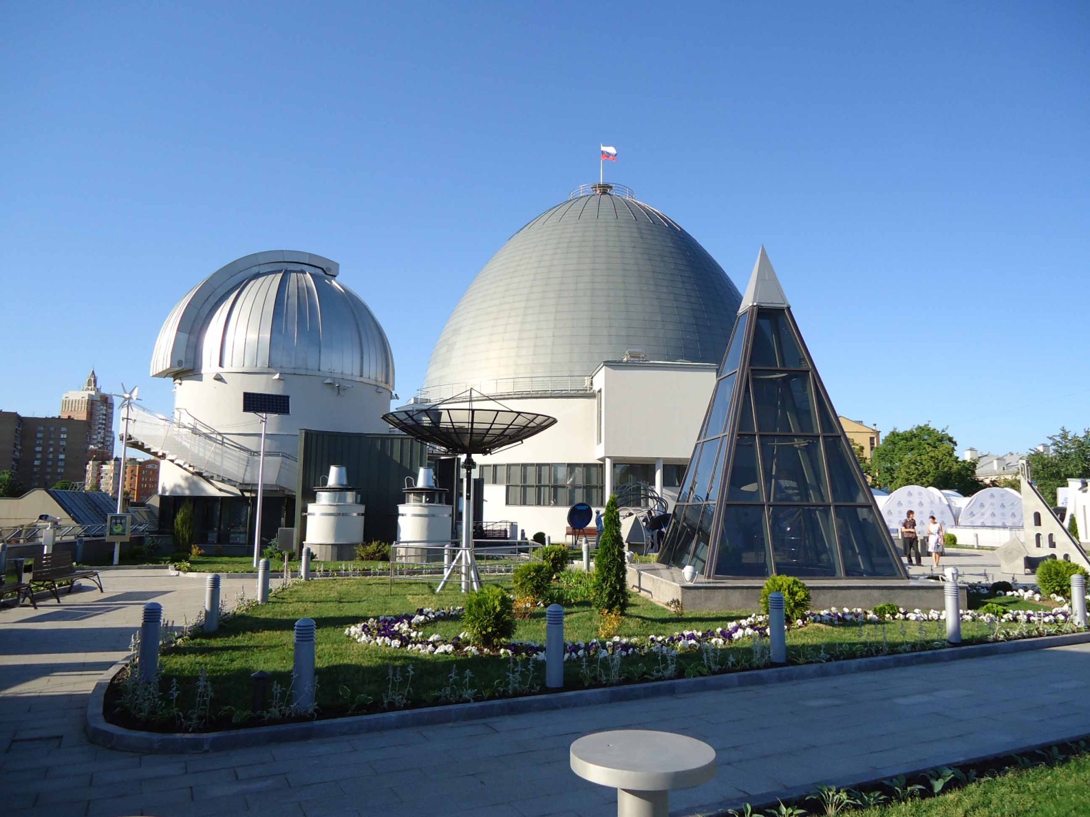 https://www.yizuo-media.com/cpg/albums/userpics/Das_Moskauer_Planetarium~0.jpg