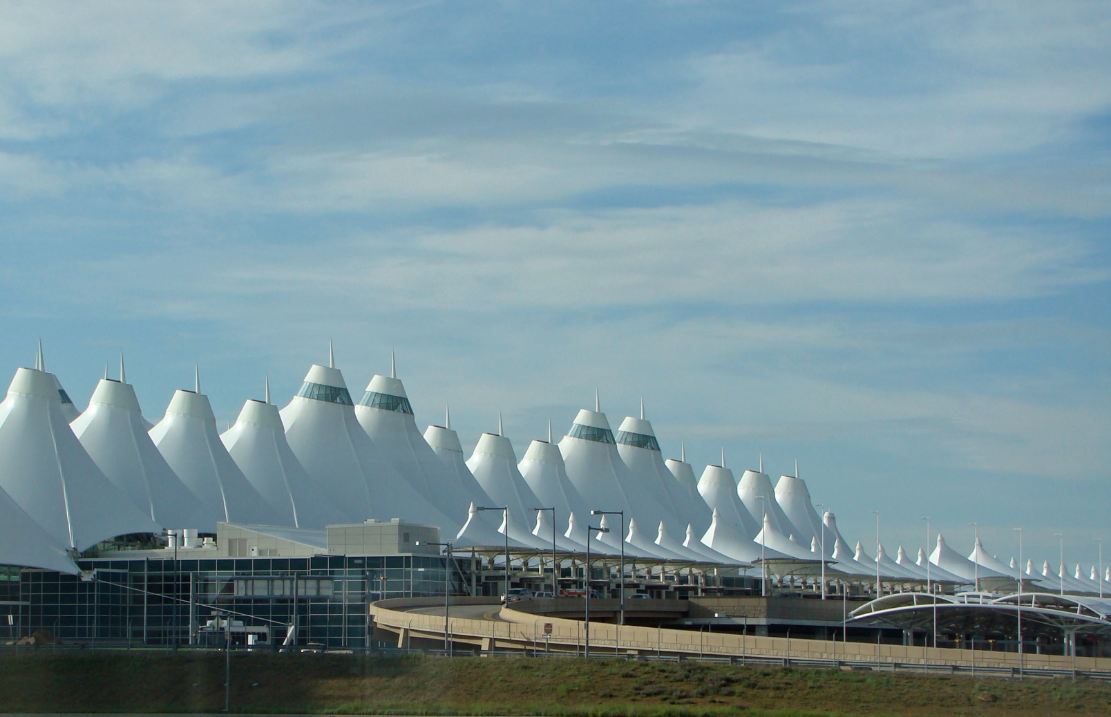 /assets/contentimages/Denver_airport.jpg