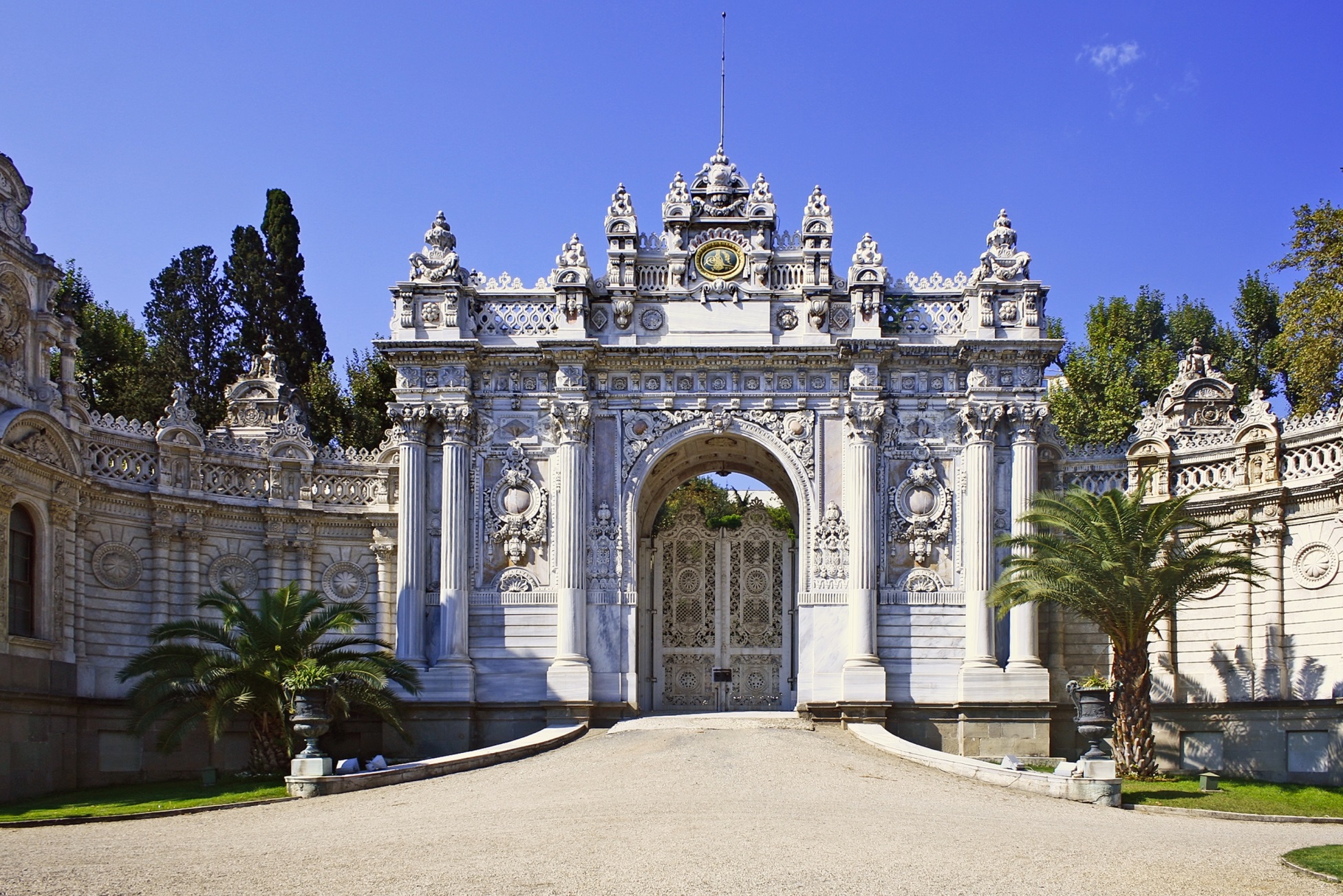 https://www.yizuo-media.com/albums/albums/userpics/10003/Dolmabahce_Palace~2.jpg
