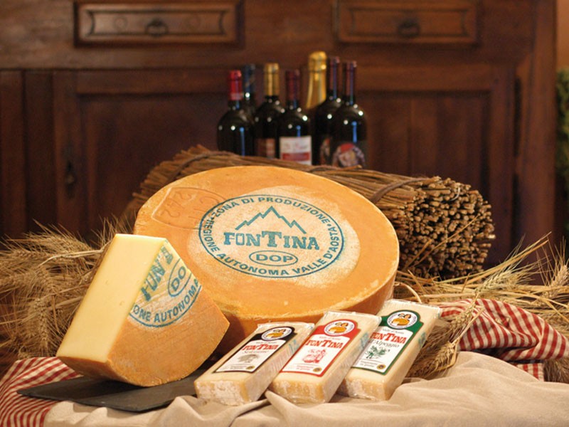 http://www.net4info.de/photos/cpg/albums/userpics/10002/Fontina.jpg