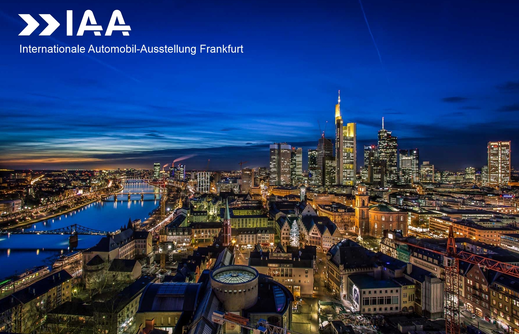https://www.yizuo-media.com/photos/cpg/albums/userpics/10001/Frankfurt_night.jpg