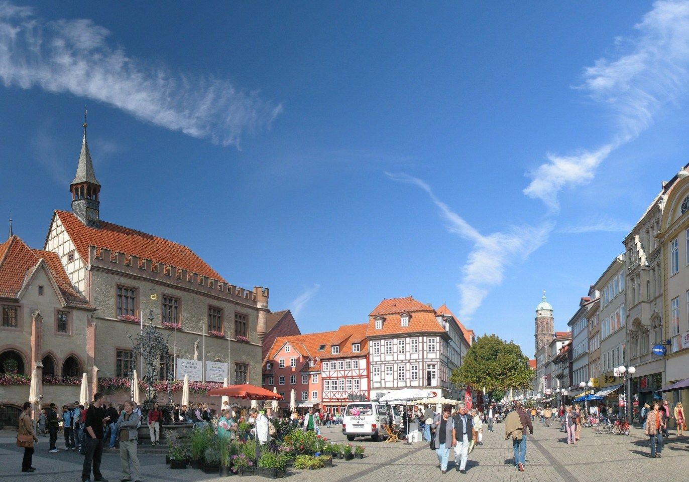 /assets/contentimages/Goettingen_Marktplatz.jpg