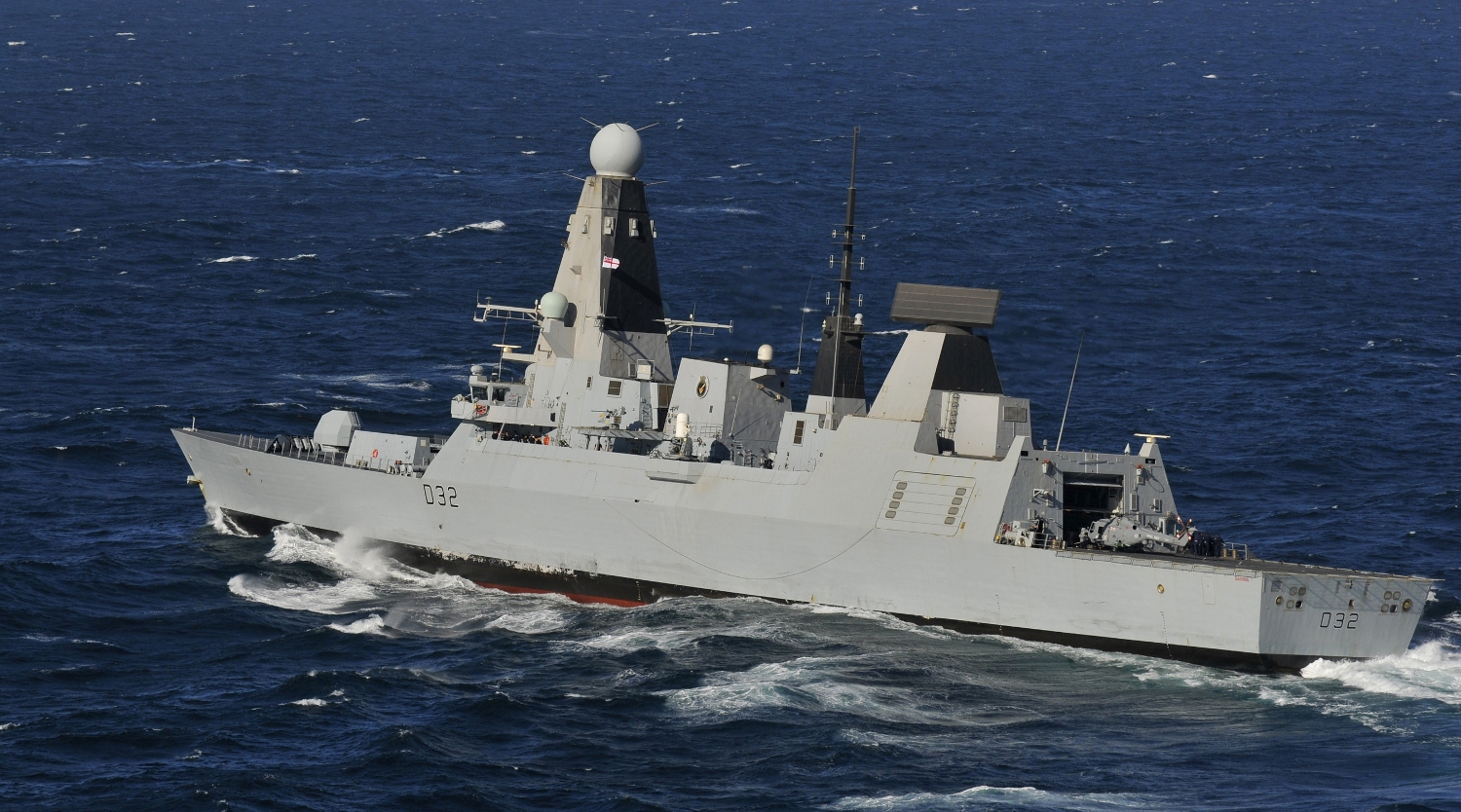 http://www.net4info.de/photos/cpg/albums/userpics/10002/HMS_Daring_D32.jpg