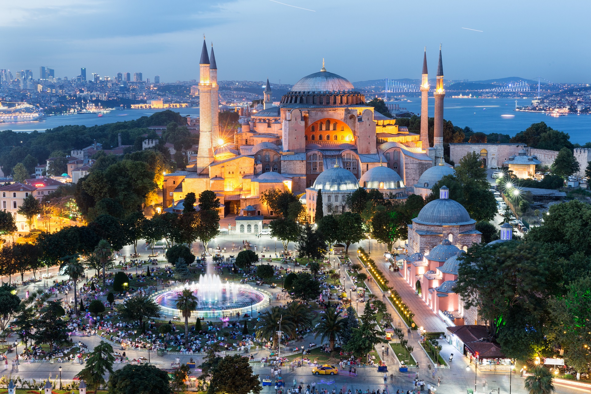 /assets/contentimages/Hagia_Sophia~2.jpeg