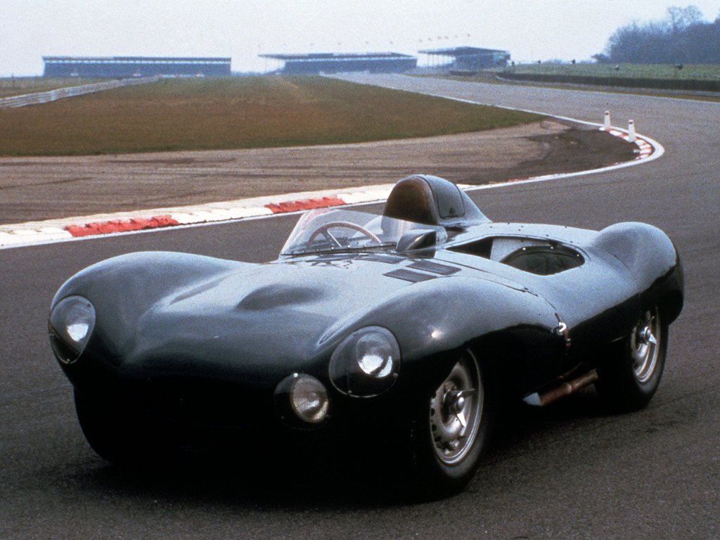 http://www.net4info.de/photos/cpg/albums/userpics/10002/Jaguar_D-Type.jpg