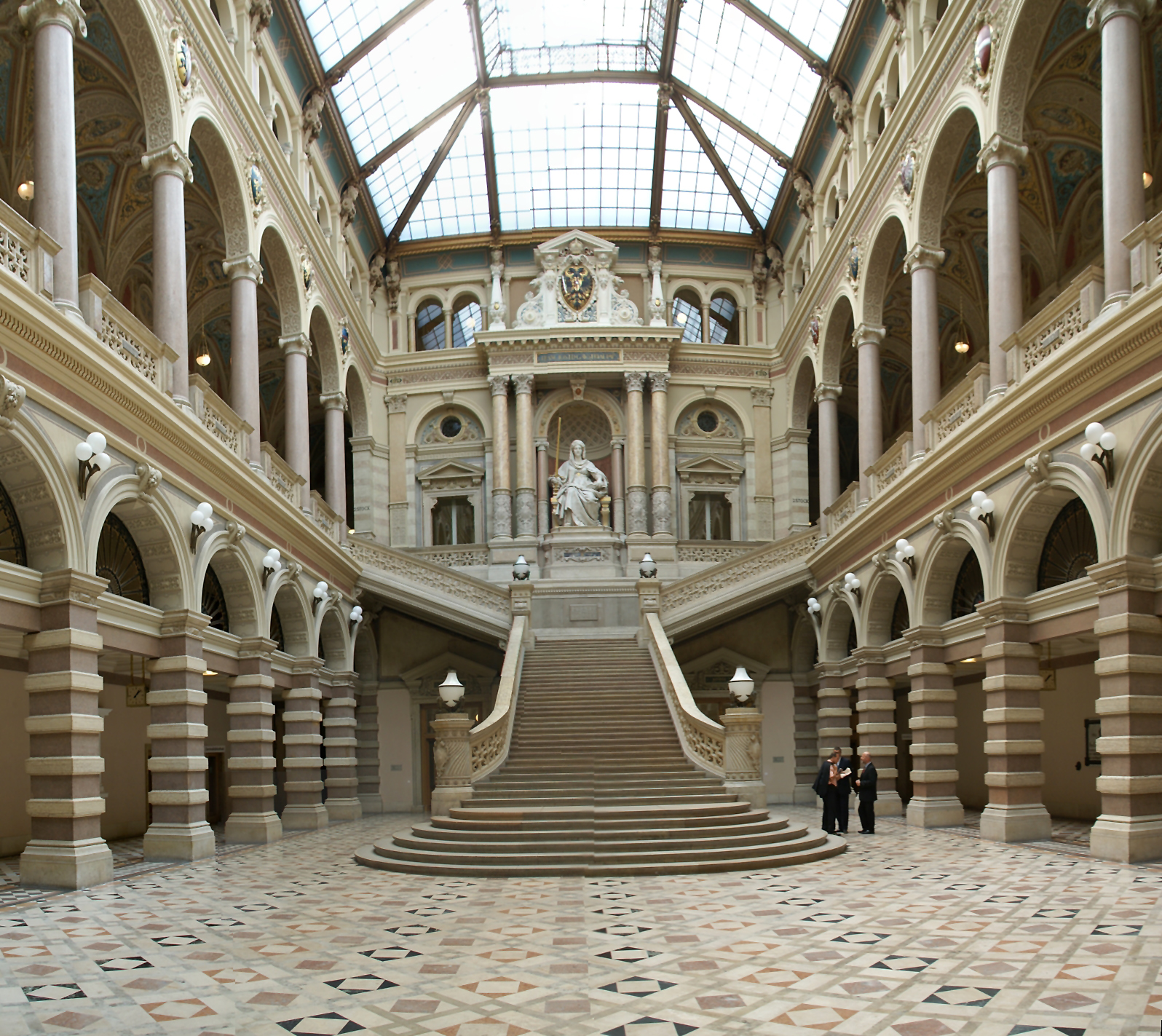 https://www.yizuo-media.com/albums/albums/userpics/10003/Justizpalast_-_Wien~1.jpg