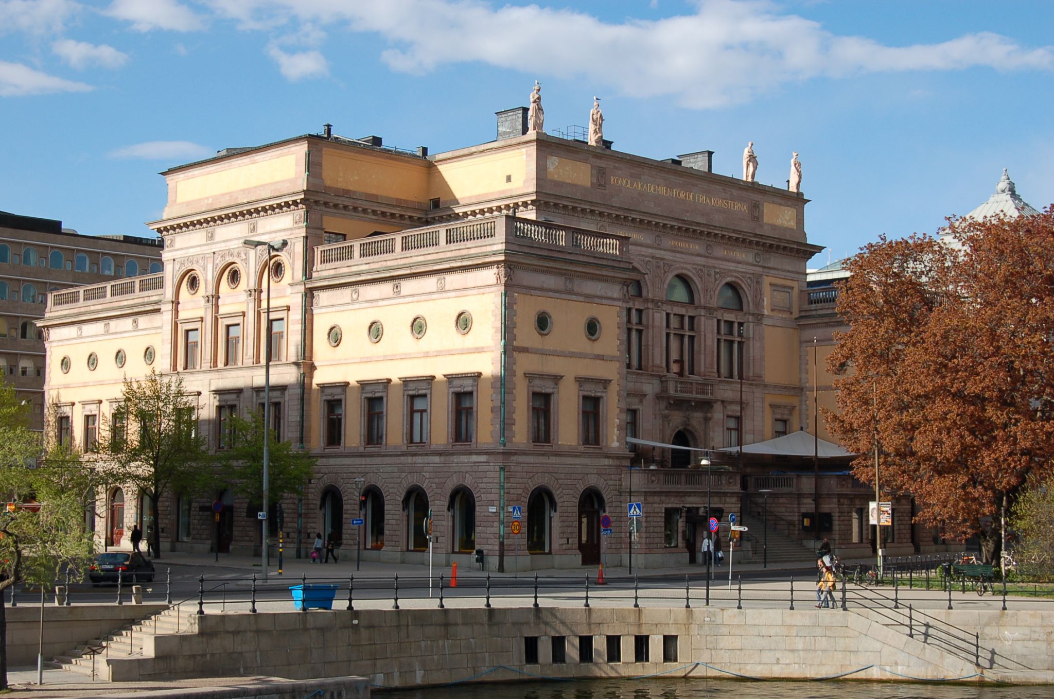 https://www.yizuo-media.com/photos/cpg/albums/userpics/10002/Kungliga_Konsthoegskolan_Stockholm.jpg