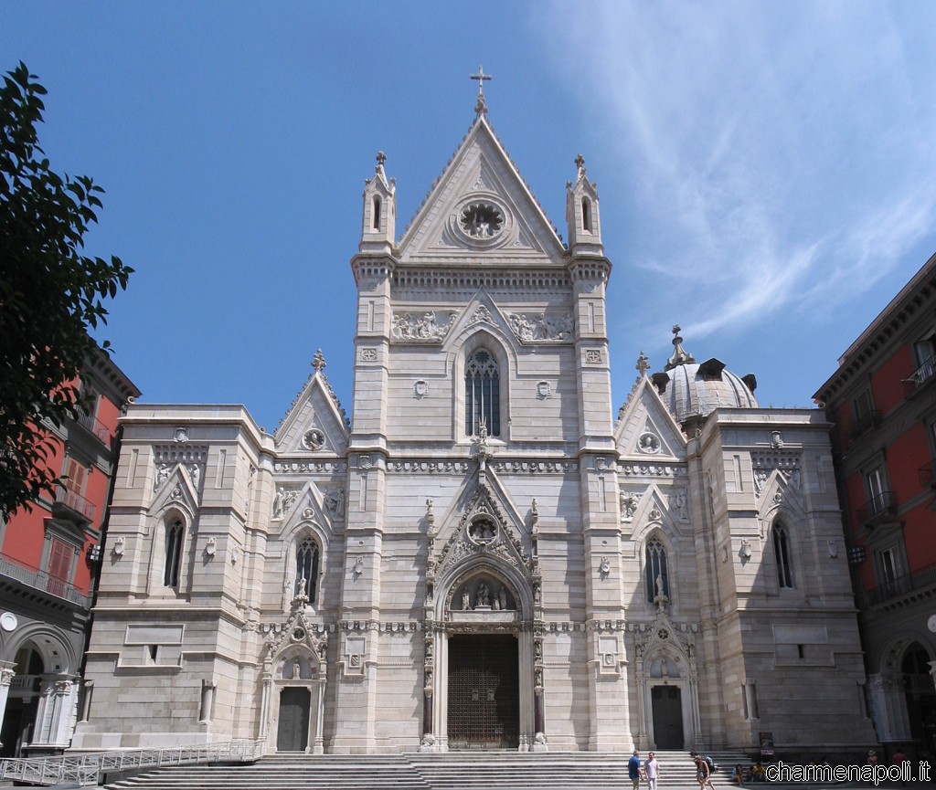 https://www.yizuo-media.com/photos/cpg/albums/userpics/10002/La_Cattedrale_di_Napoli.jpg