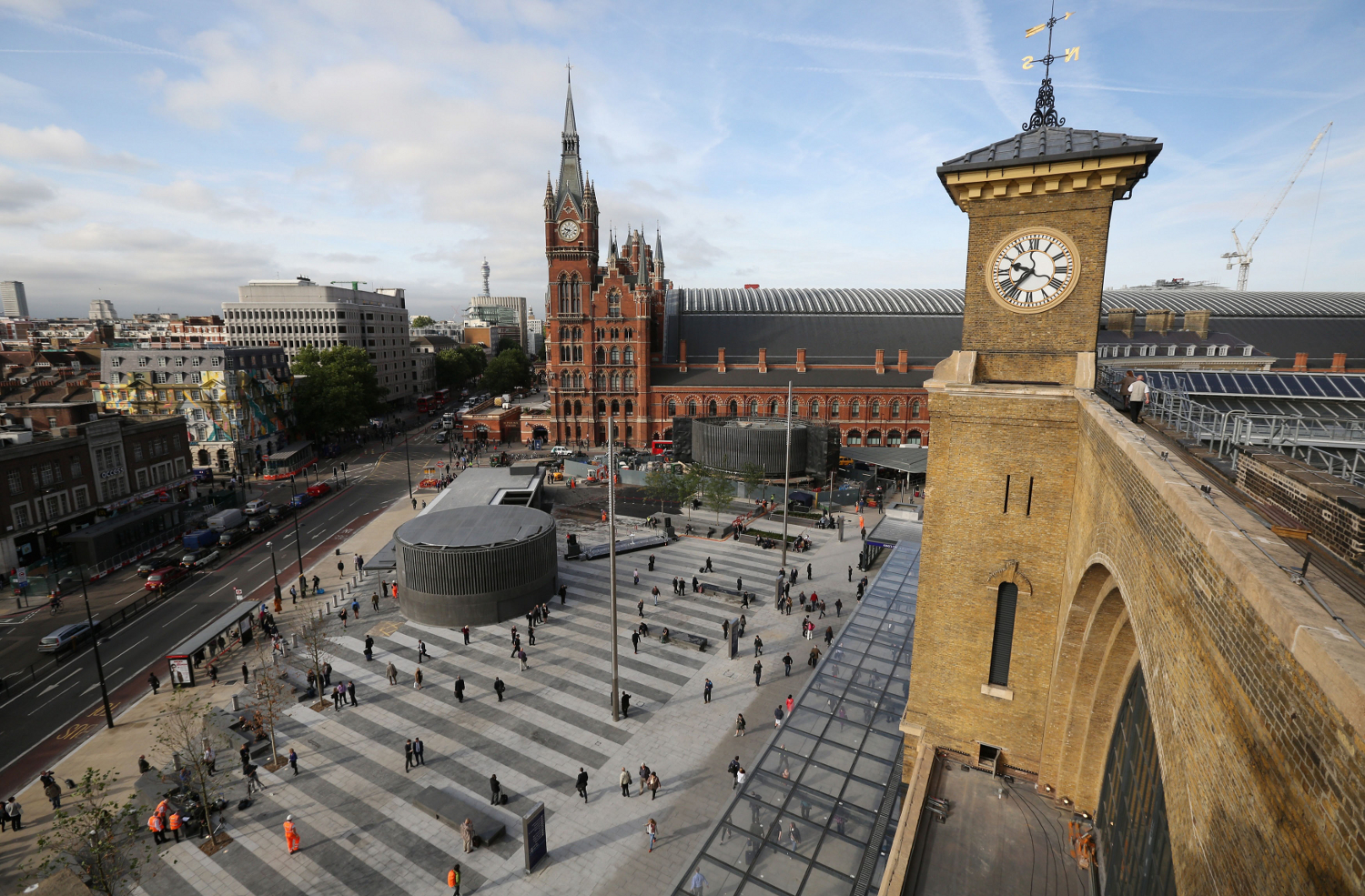 https://www.yizuo-media.com/photos/cpg/albums/userpics/10002/London_King27s_Cross_Station~2.jpg