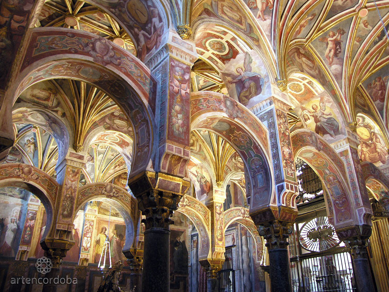 https://www.yizuo-media.com/photos/cpg/albums/userpics/10002/Mezquita-Catedral_de_Cordoba~1.jpg