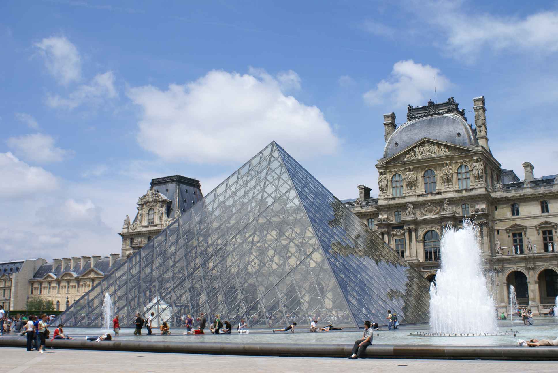 /assets/contentimages/Musee_du_Louvre.JPG