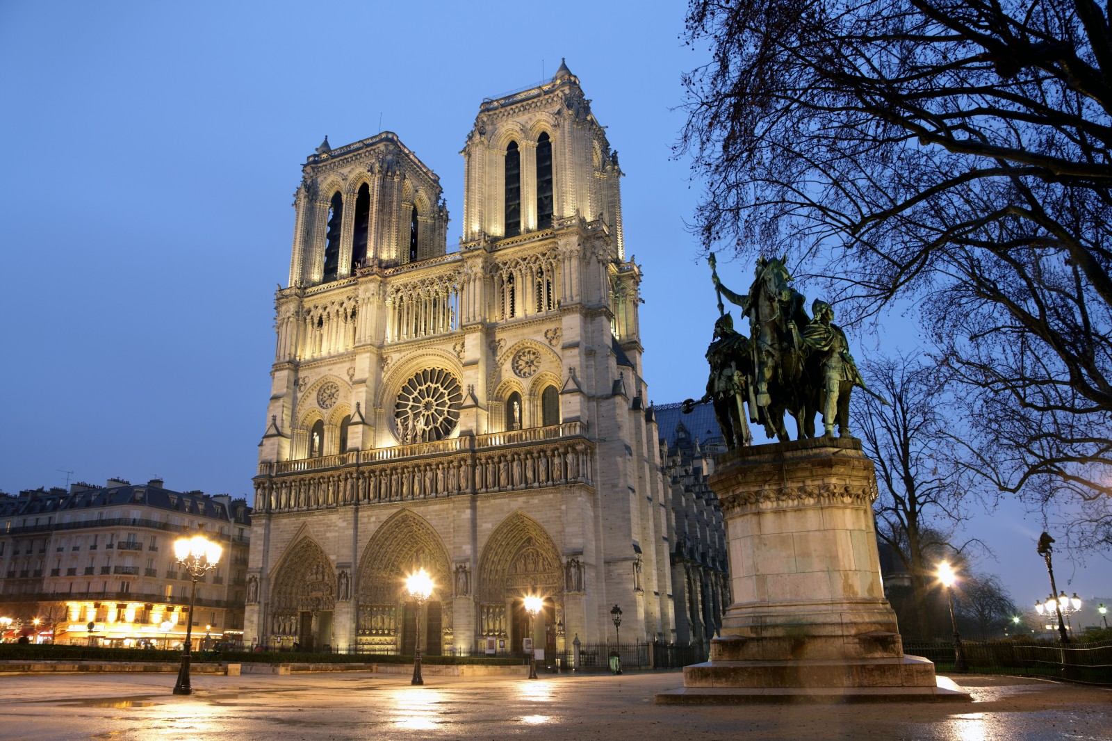 /assets/contentimages/Notre-Dame_de_Paris.jpg