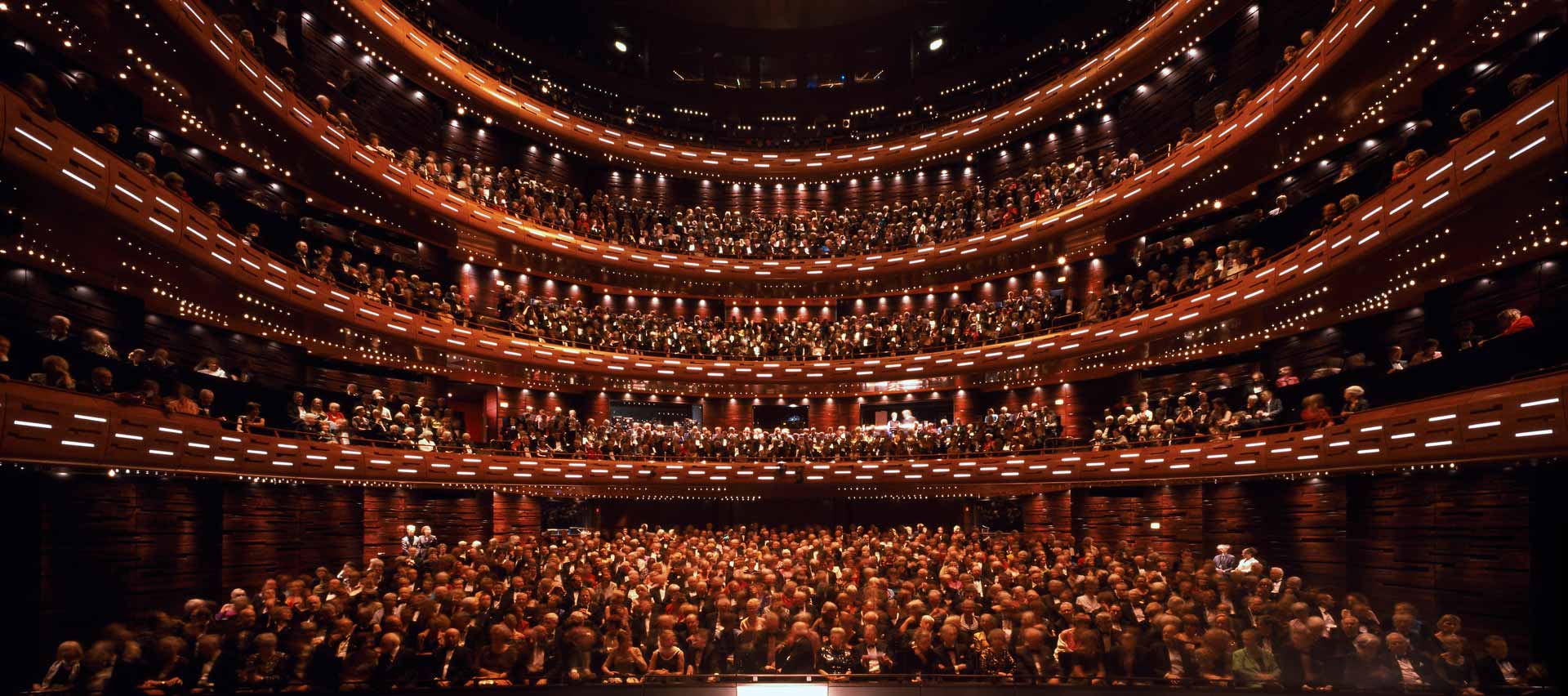 https://www.yizuo-media.com/albums/albums/userpics/10003/Operaen_pa_Holmen~0.jpg