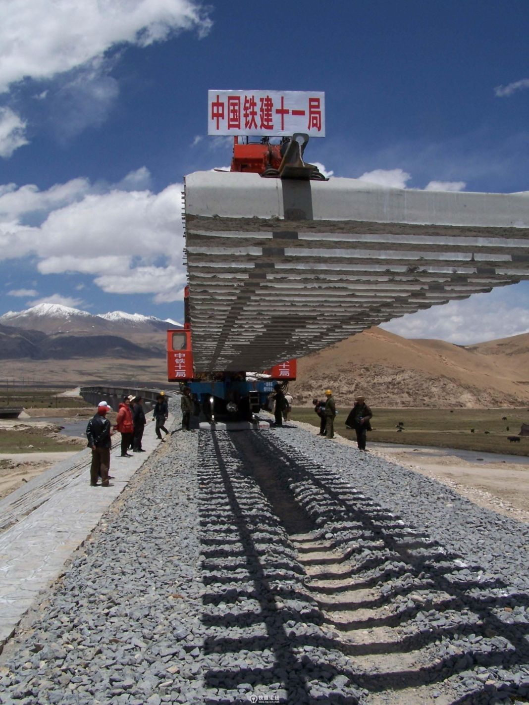 /assets/contentimages/Qinghai-Tibet-Railway%7E8.jpg