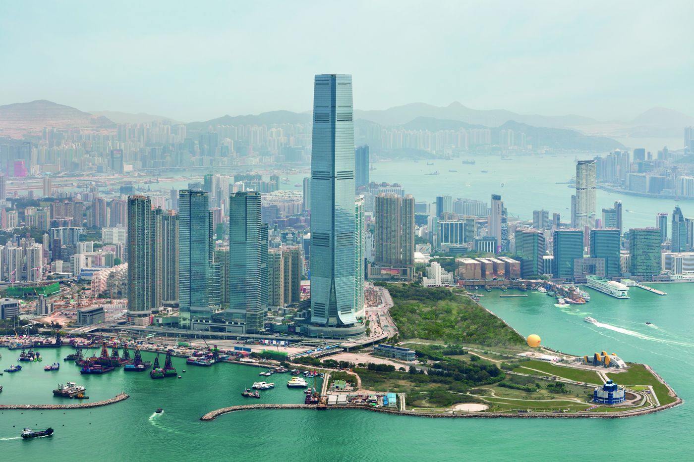 /assets/contentimages/Ritz-Carlton-Hong-Kong.jpg