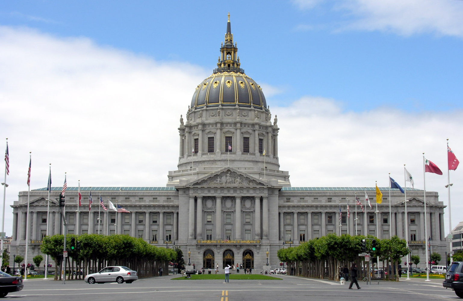 /assets/contentimages/SFCityHall.png