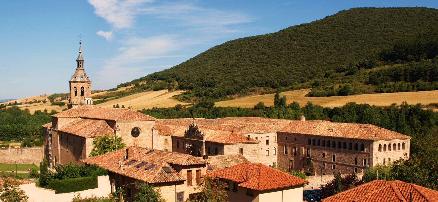 https://www.yizuo-media.com/photos/cpg/albums/userpics/10002/San_Millan_de_Yuso_en_San_Millan_de_Suso~1.JPG