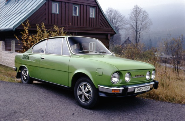 http://www.net4info.de/photos/cpg/albums/userpics/10002/Skoda110_R_coupe.jpg