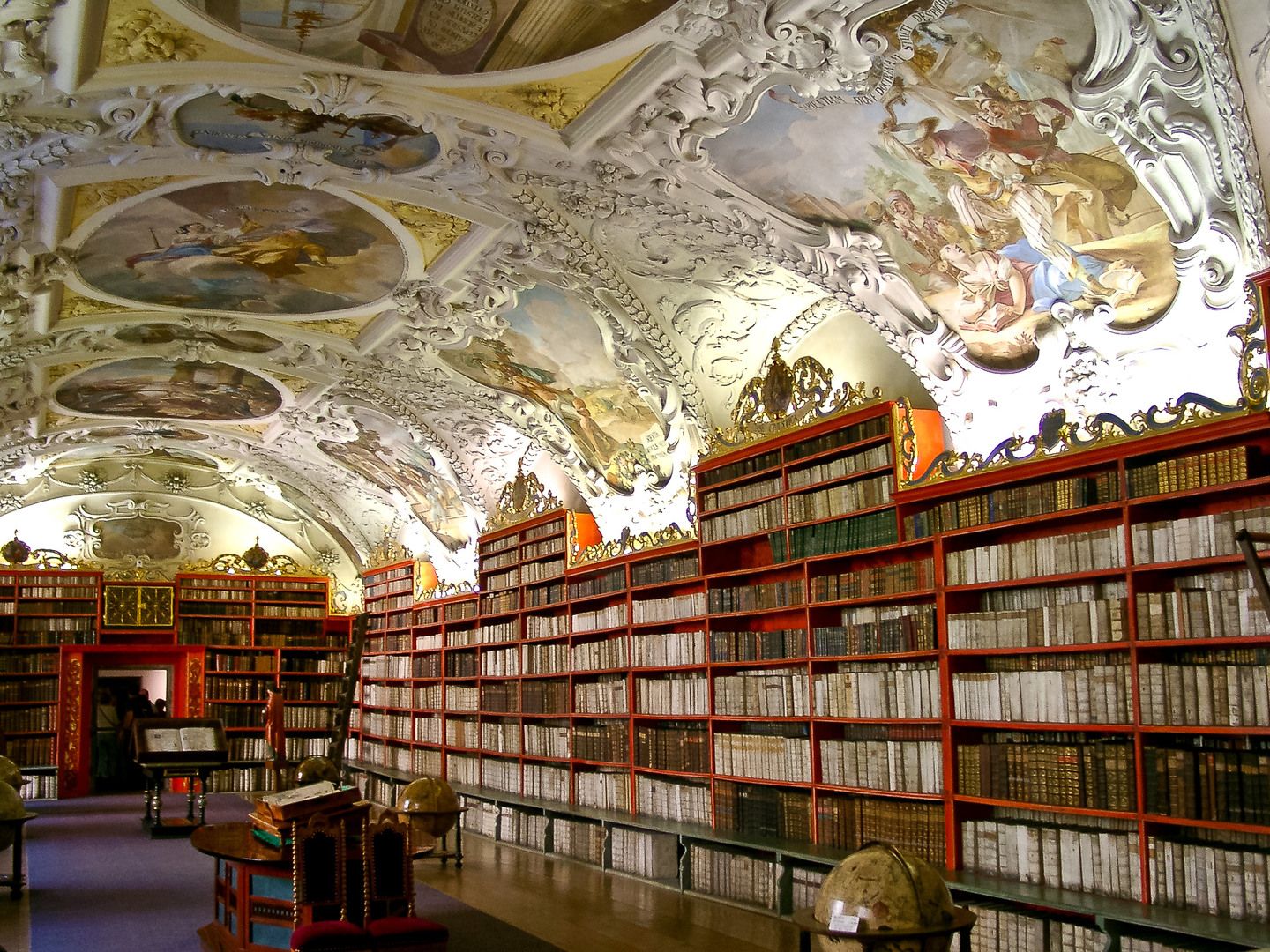 /assets/contentimages/Strahov_Monastery_Library.jpg