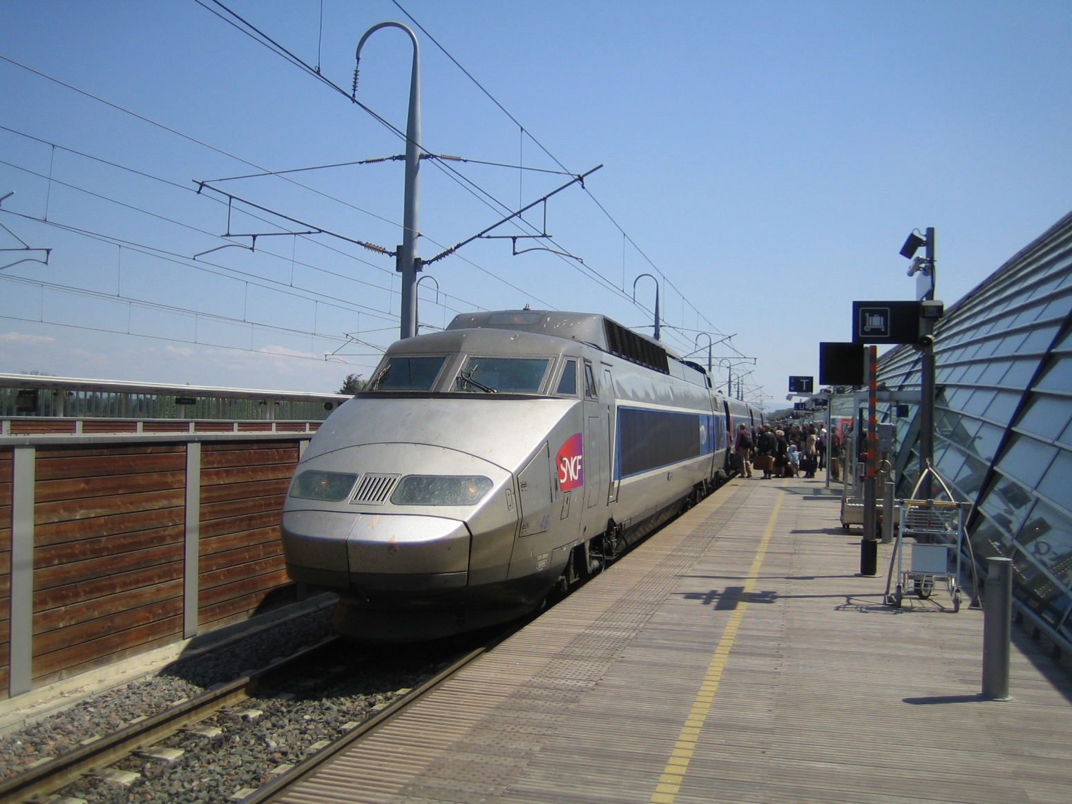 /assets/contentimages/TGV_at_Avignon~0.jpg
