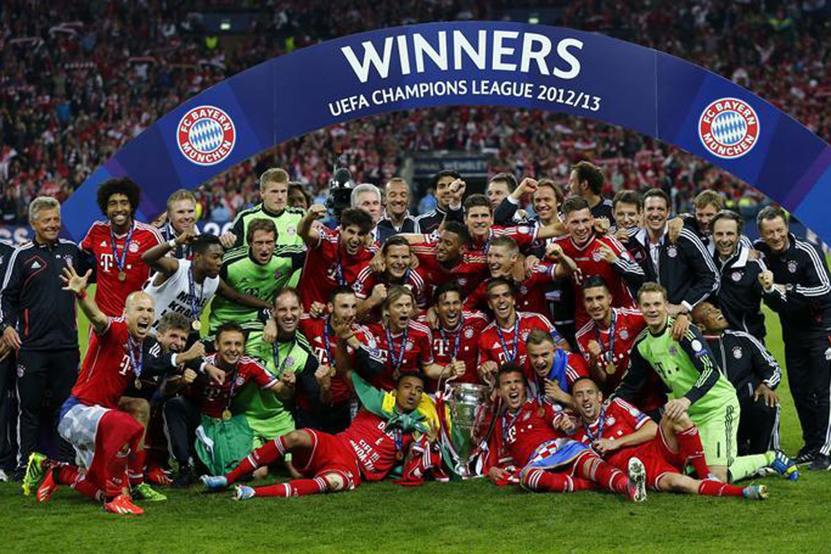 http://www.net4info.de/photos/cpg/albums/userpics/10001/UEFA_Champions_League.jpg