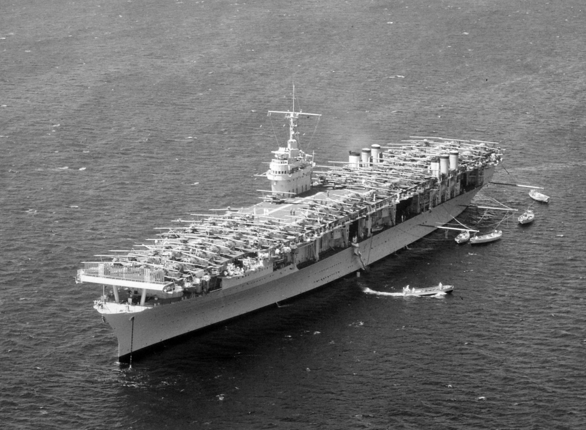 http://www.net4info.de/photos/cpg/albums/userpics/10002/USS_Ranger_CV-4.jpg