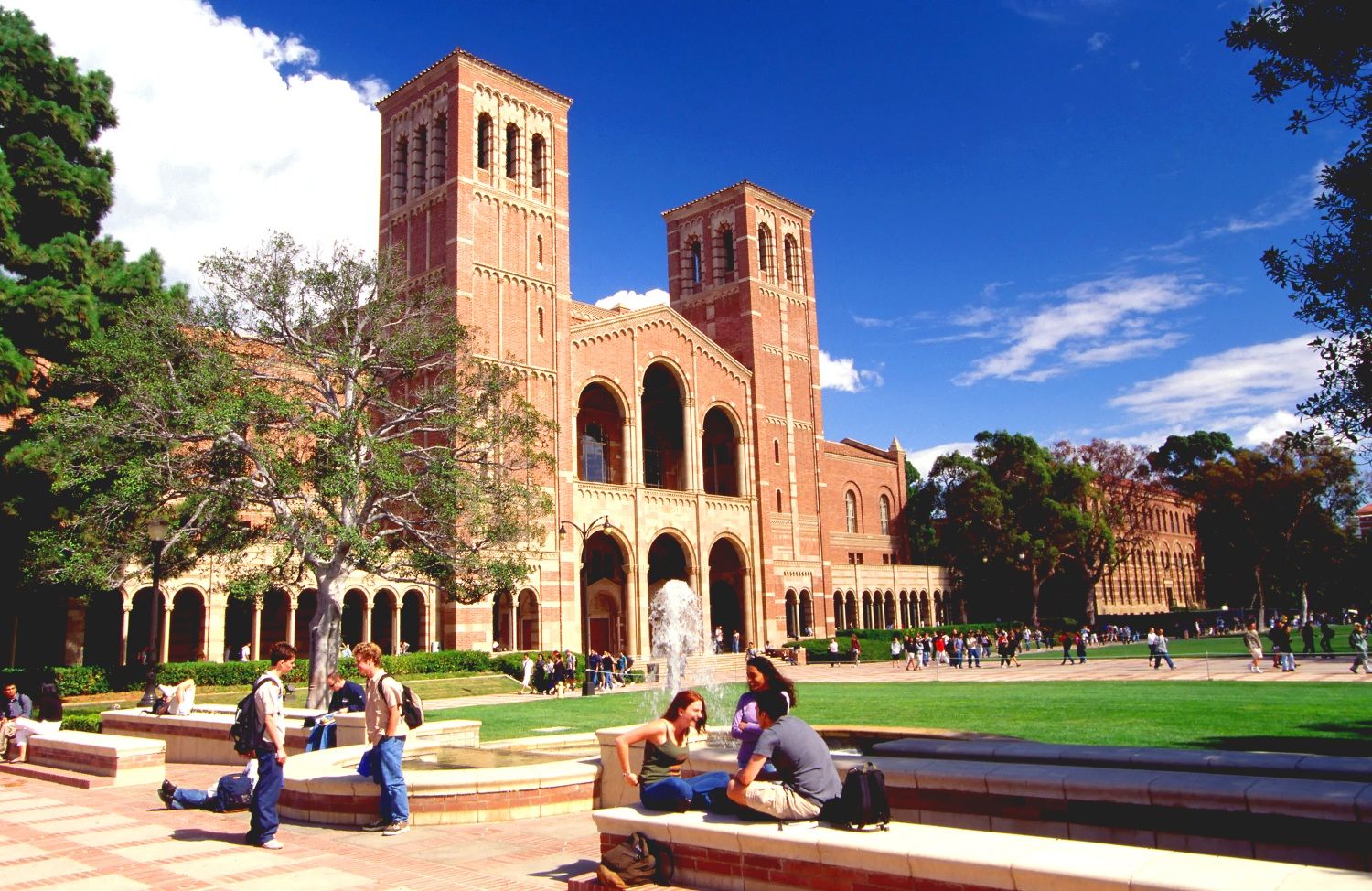 /assets/contentimages/University_of_California2C_Los_Angeles.jpg