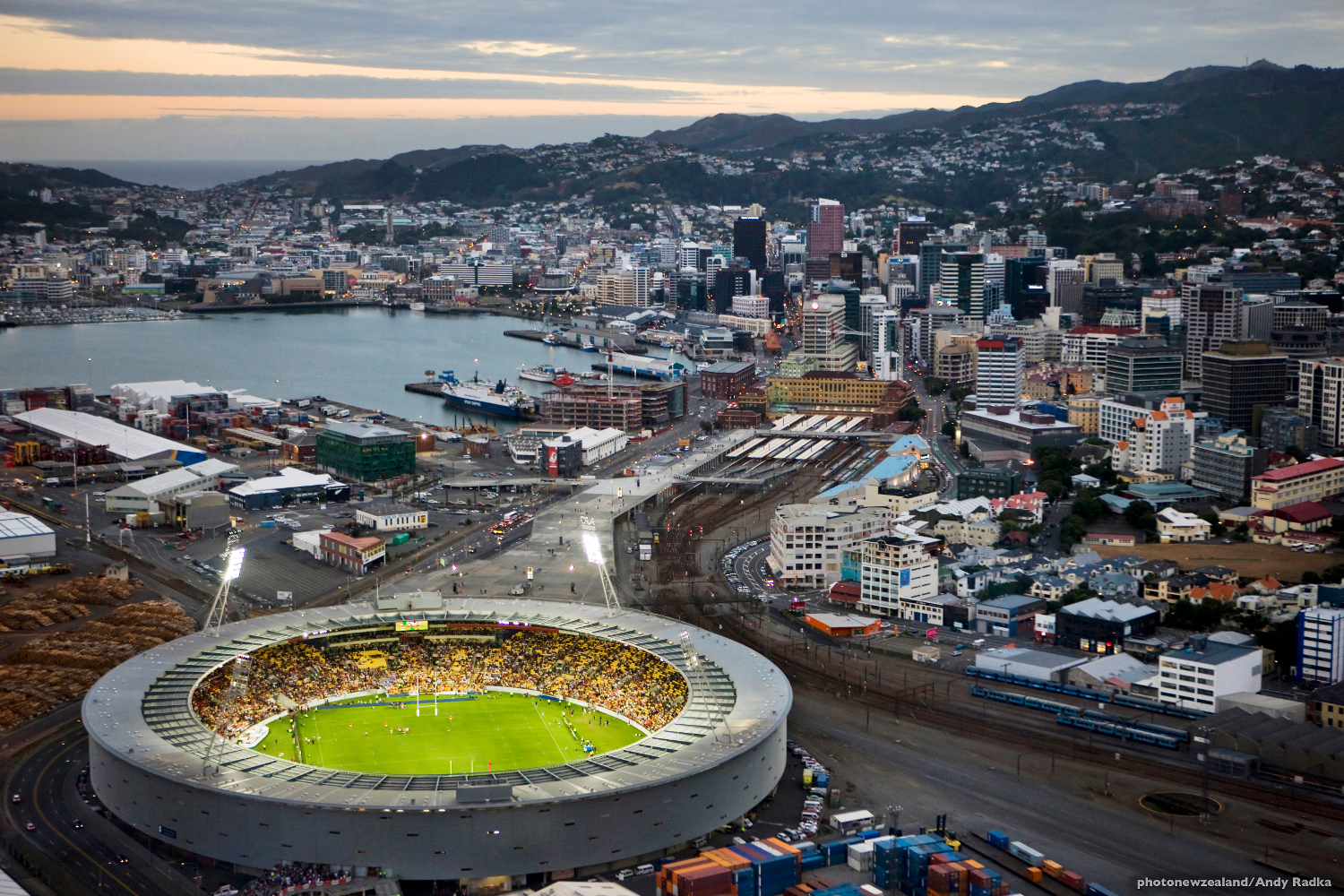 /assets/contentimages/Westpac_Stadium~0.jpg