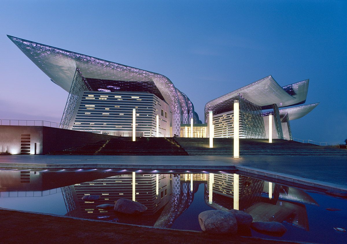 /assets/contentimages/Wuxi_Grand_Theatre%7E1.jpg
