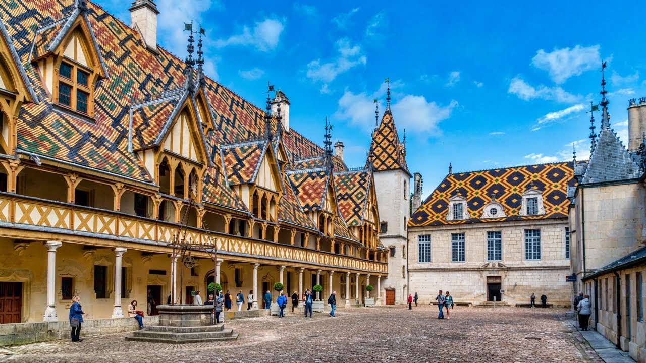 /assets/contentimages/beaune.jpg