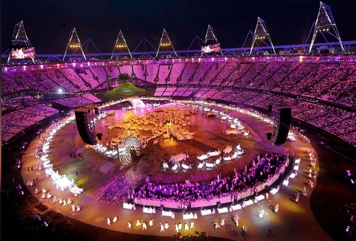 /assets/contentimages/london-2012-olympics-opening-ceremony.jpg